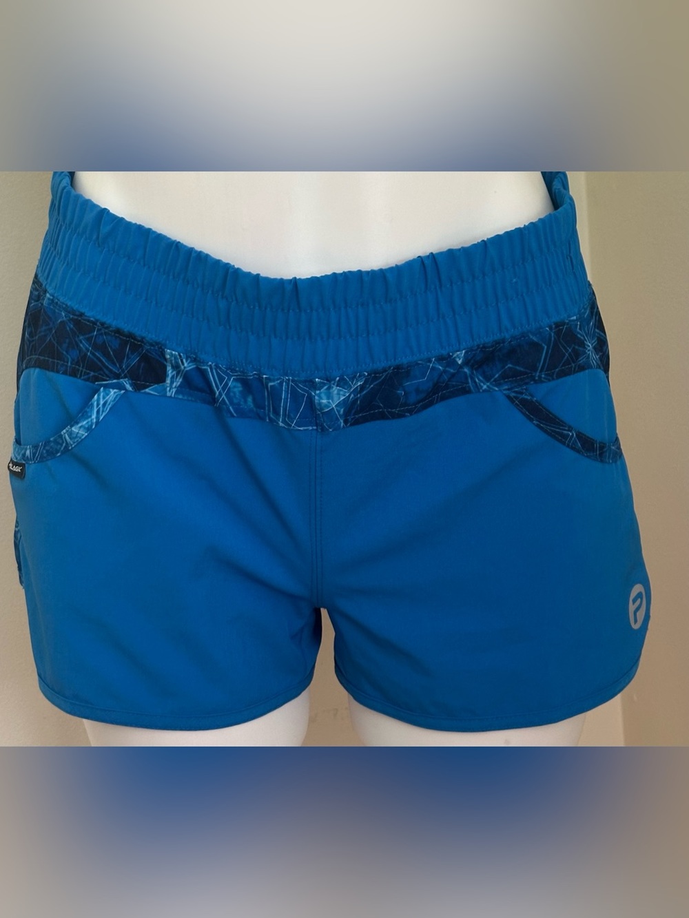 EASYFLEX Bright Blue  Active Shorts with Pocket & Zip Pocket In Back Sz S